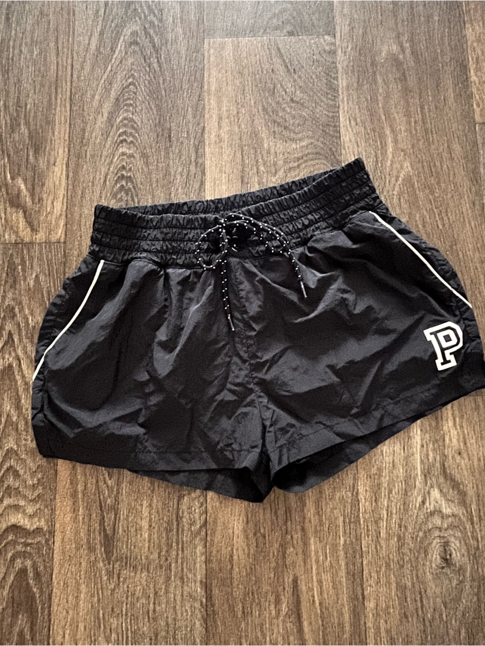 PINK Victoria’s Secret Black Tech Woven Running Shorts White Piping